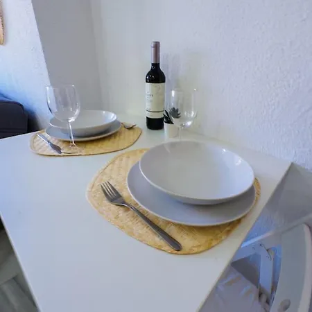 Apartamento Centrico A 130 Metros Del Mar Calido Y Moderno Fuengirola Exterior photo
